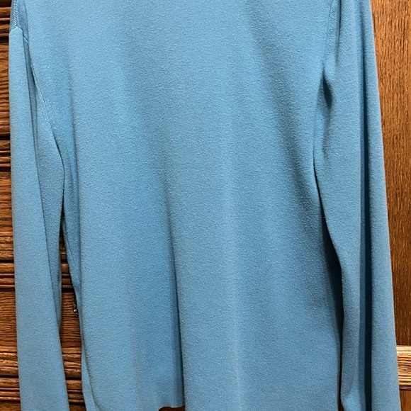 Jones New York Sport, blue, 2 piece set, size large, smoke free, - Picture 7 of 8